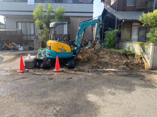 目隠しフェンスの工事の画像